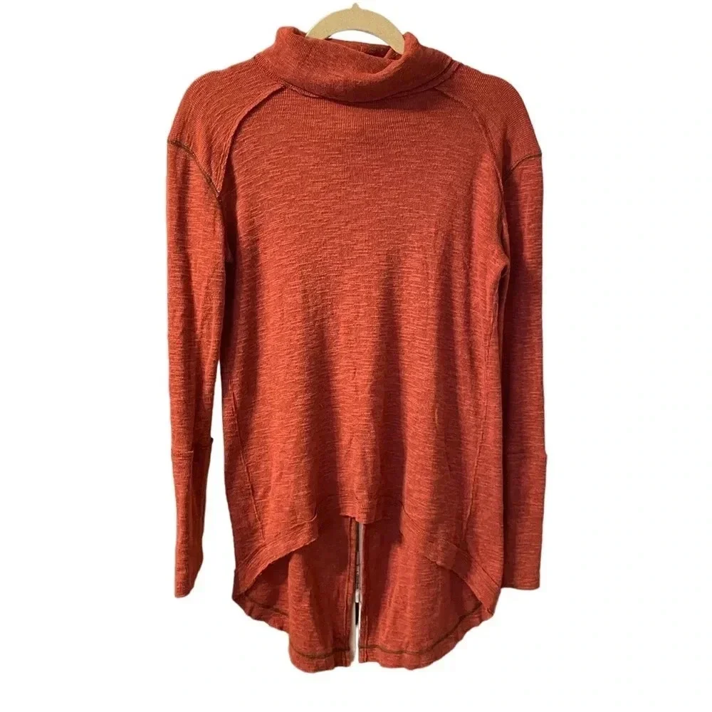 FREE PEOPLE SPLIT BACK TURTLENECK TUNIC TOP